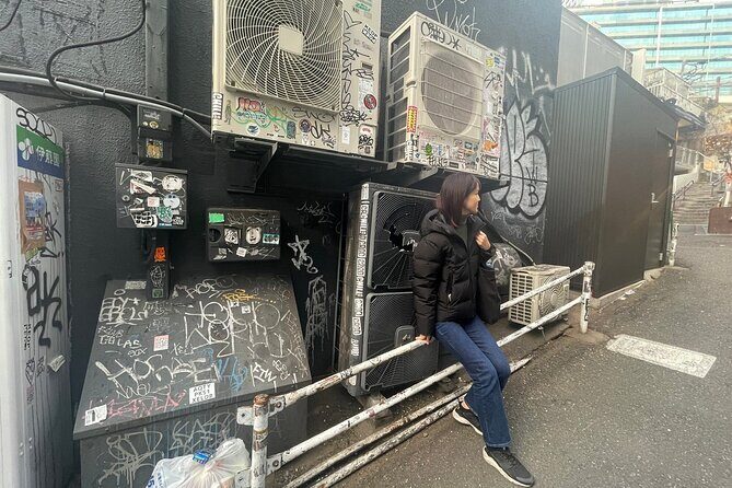 Real-Life Anime Pilgrimage Tour: “Shibuya Incident” - Scramble Crossing and Shibuya 109: why the biggest stops are worth it