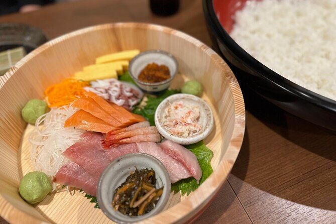 Recommended for familiesExperience of casual sushi!!Hand-rolled sushi experience of Hokkaido ingredients! - Meeting point and timing: planning for a stress-free 4:30 pm start