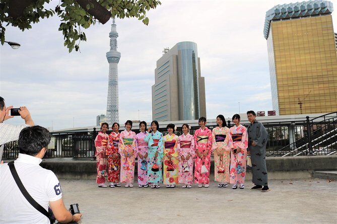 Ride a rickshaw wearing a kimono in Asakusa! Enjoy authentic traditional culture! - Entering Asakusa for the Day: Why This Combo Works