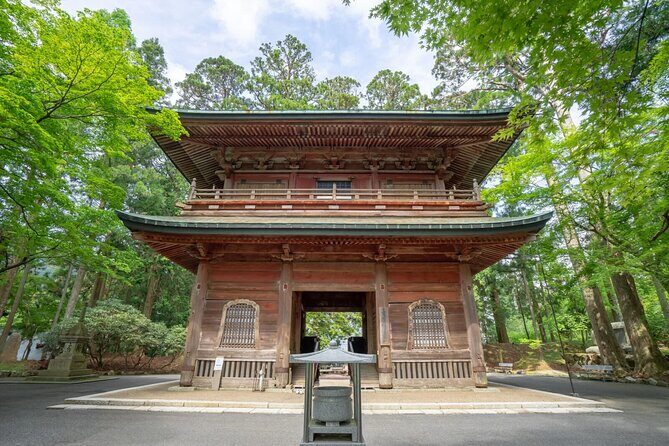 Sacred Peak and Scenic View Hieizan Enryaku ji and Hiyoshi Shrine - Why Hiyoshi Taisha and Enryakuji feel like a different Kyoto