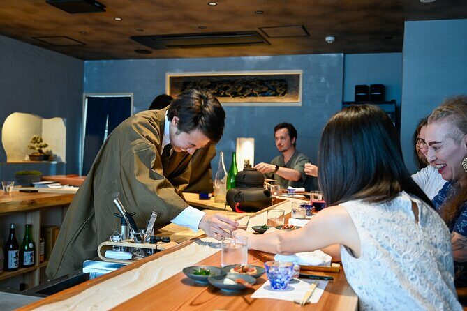 Sake "Omakase" in Osaka : Guided Tasting by a Active Sake brewer - A masterclass in a calm Fukushima setting