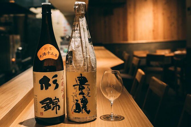 Sake Tasting Masterclass in Shinjuku (8+ Varieties with a Pro) - Meet your sake sommelier: why the guides matter in Shinjuku