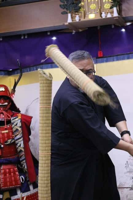 Samurai Armor & Sword experience with phot near Osaka Castle - Who this is best for (and who should skip)