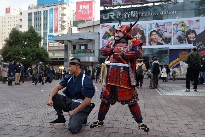 Samurai photo shooting at Street in Shibuya - Picking your samurai armor: the fun part that changes everything