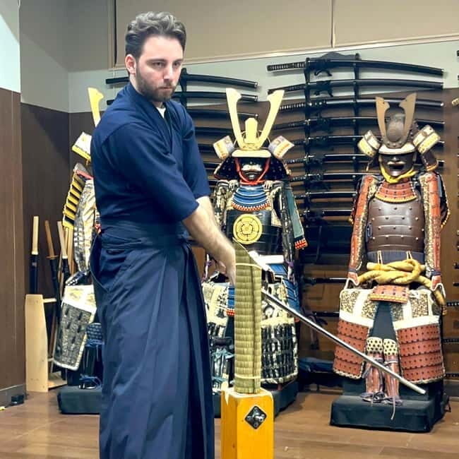 Samurai sword cutting experience - Changing Into Iai Clothing and Setting Your Mind