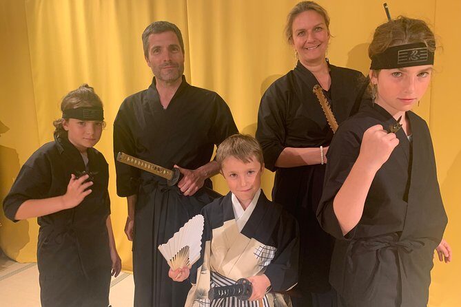 Samurai Sword Experience (Family Friendly)at SAMURAI MUSEUM TOKYO - Museum Visit: Samurai and Ninja Artifacts with Time Limits