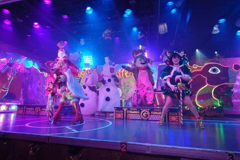 Samurai themed Entertainment show in Shinjuku - What you actually get during the show: lunch box or 2 drinks