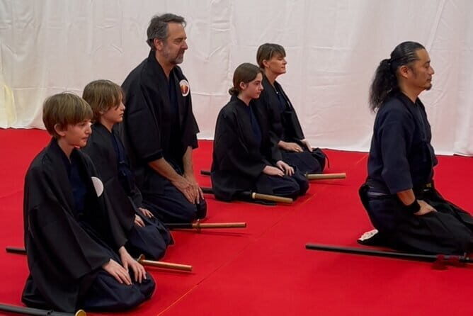 Samurai Training in Tokyo: Swords, Bushido & Mental Discipline - Dressing the Part: Samurai Attire, Etiquette, and Bushido Thinking