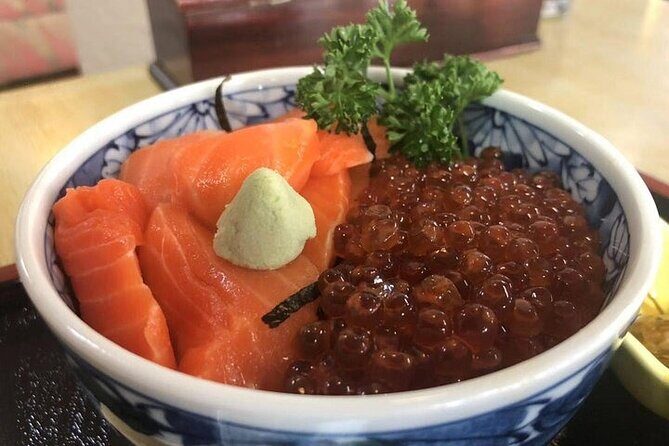 [Sapporo] Go by private car! Takino Cemetery, Hokkaido Shrine, Shiroi Koibito Park - Stop 3: Sapporo Central Wholesale Market and Jyogai for Seafood Lunch
