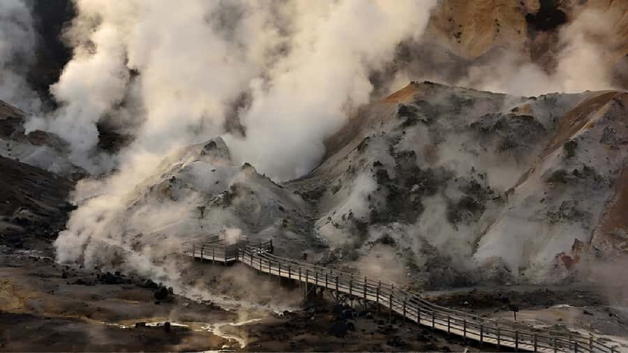 Sapporo: Hokkaido, Noboribetsu and Lake Toya Day Tour - A Bus Tour That Packs Hokkaido Into One Long Day