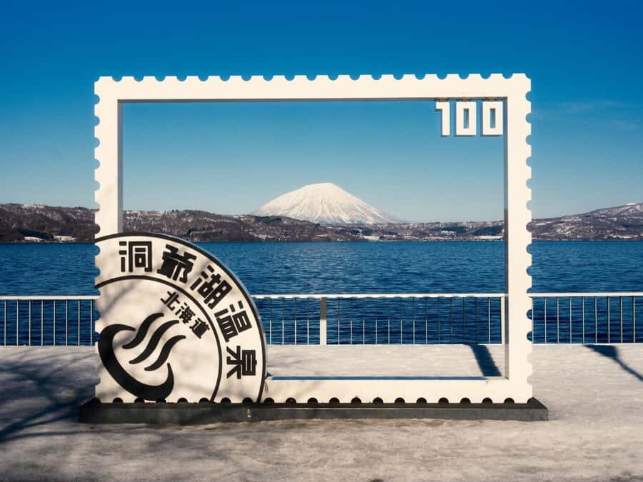 Sapporo: Hokkaido, Noboribetsu and Lake Toya Day Tour - Cape Chikyu (Earth Cape): Ainu Name, Lighthouse, and Bird Life