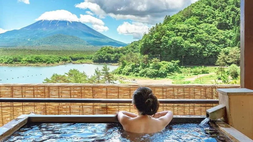 [Seasonal Limited] Mt. Fuji 5th Station &Hot Spring Day Tour - How the Day Feels: Guide Style, Group Pace, and Photo Help