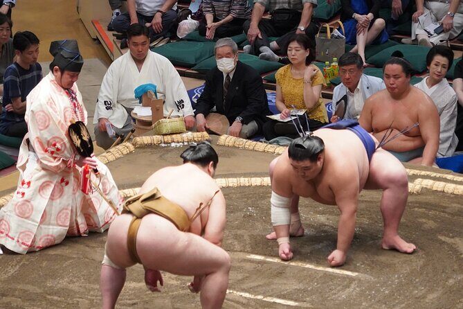 Seat B Ticket Tokyo Sumo Wrestling Tournament in Ryogoku - Ryogoku at match-day pace: starting your afternoon the right way