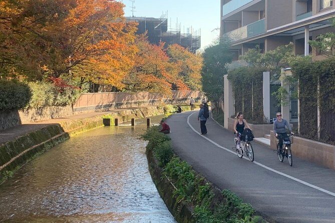 Secret Eastern Kyoto Biking Adventure - Pedal Through Gion and Shirakawa Minami Avenue Photo Moments