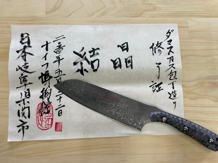 Seki: Samurai Knife Making Experience at the Knife Museum - Testing your knife on fresh vegetables (the sharpness moment)