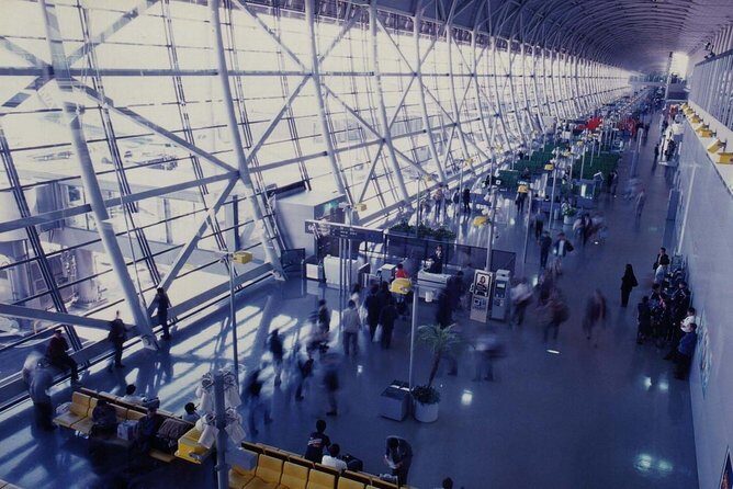 Shared Departure Transfer : Kyoto City to Kansai International Airport - Timing that matches your flight: international vs domestic buffers