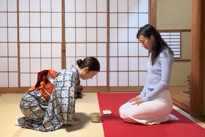 Shibuya Authentic Tea Ceremony with experienced instructor - Key highlights to look for