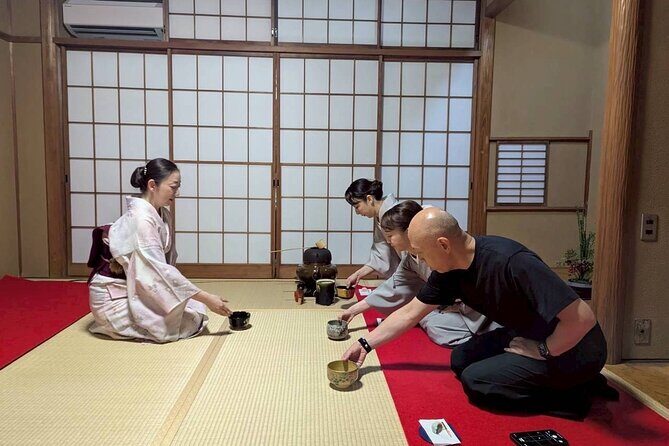 Shibuya Authentic Tea Ceremony with experienced instructor - Meeting Your Tea Master in a Calm Small-Group Setting