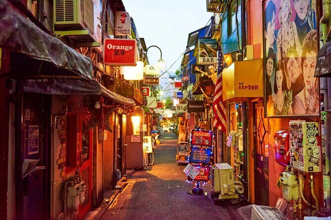 Shinjuku Highlights Walking Tour - Starting at Omoide Yokocho: Showa-era lanes you can actually feel