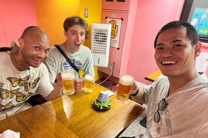 Shinjuku: Private Bar Hopping - Shinjuku at 5:30 pm: the value of a guide who knows the night