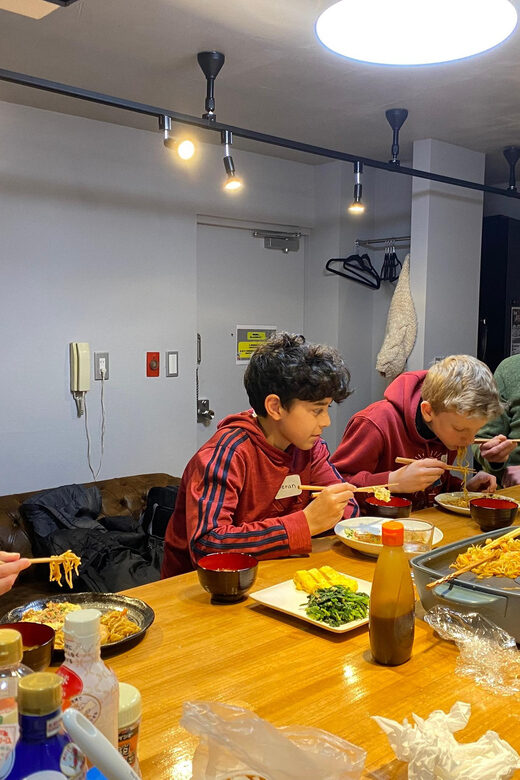 Shinjuku Tokyo: Authentic Japanese Home-Style Culinary Class - How the teaching style actually helps