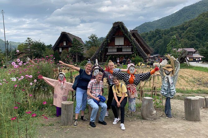 Shirakawa-go Half day tour (UNESCO World Heritage near Takayama) - Stop 1: The historic gassho-zukuri houses (where the story starts)
