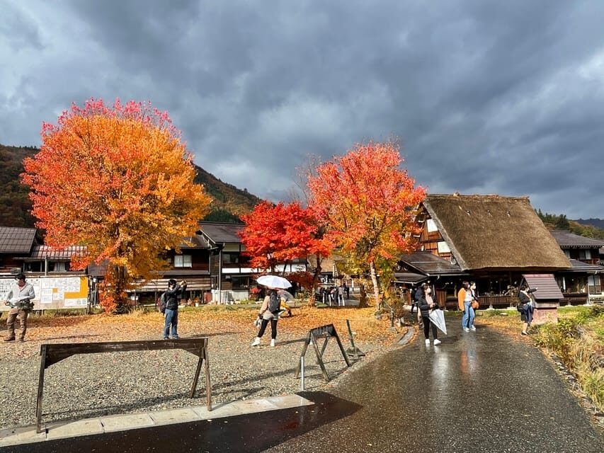 Shirakawa-go UNESCO Half-Day Tour from Takayama - Stepping inside a gassho-zukuri house: the highlight that depends on access