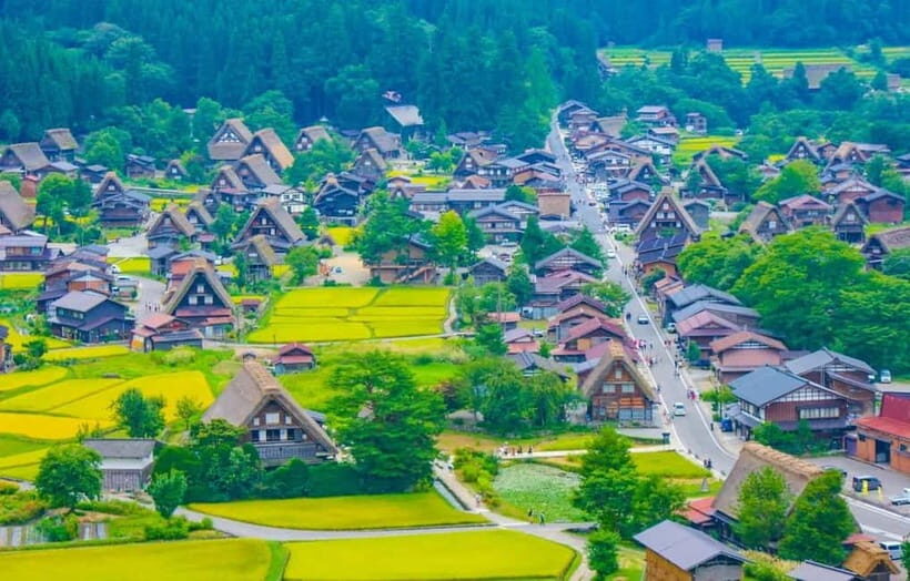 Shirakawago&HidaTakayama&GujoHachiman 1 Day Tour from Nagoya - Shirakawa-go: UNESCO gassho-style houses and roofline drama