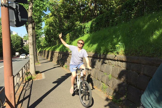 Small Group Cycling Tour in Tokyo - Tokyo at Bike Speed: Why This Small-Group Route Works