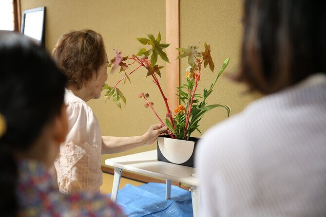 Special Ikebana Experience Guided by an Ikebana Master, Mrs. Inao - Hands-on workshop: techniques, etiquette, and how to think while you work