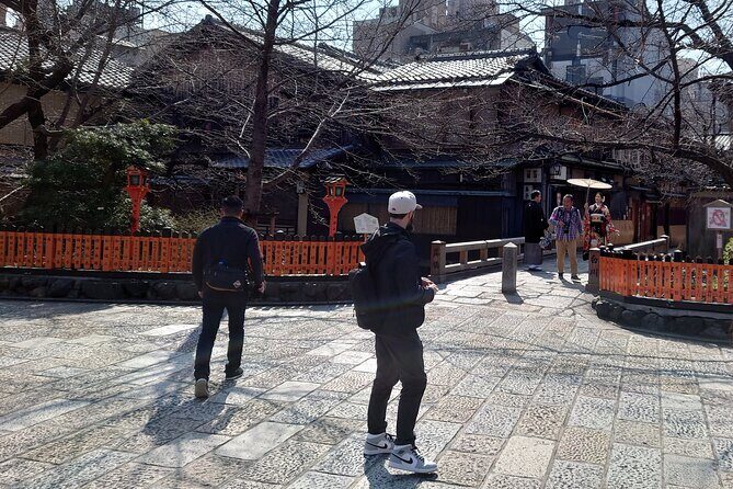 Start from Kyoto Station: Early Morning E-Bike Tour with Kyotoite - Meeting at Kyoto ECO Trip Flagship: geared up fast