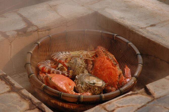 Steam-filled Streets & Sacred Springs: A Scenic Stroll in Beppu - Oniishibozu Jigoku: Mud Pot Energy in a Quick 20 Minutes