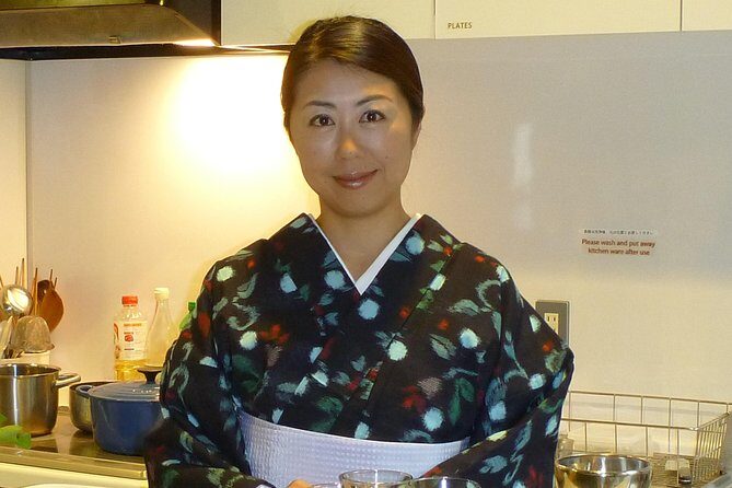 Sushi - Authentic Japanese Cooking Class - the best souvenir from Kyoto! - Hands-On Pace in a Small Group: Where Learning Gets Efficient