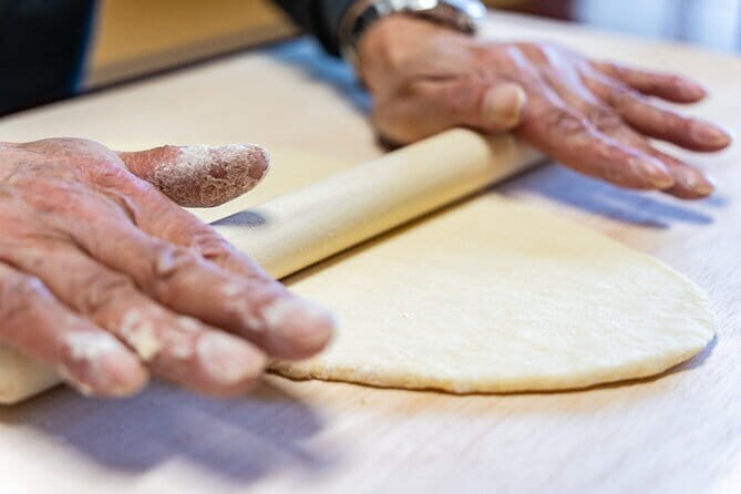 Sushi Cooking Class at Sushi Factory -KIWAMI- Mt.Fuji - Inside the lesson: Temari, Gunkan maki, Nigiri, Temaki
