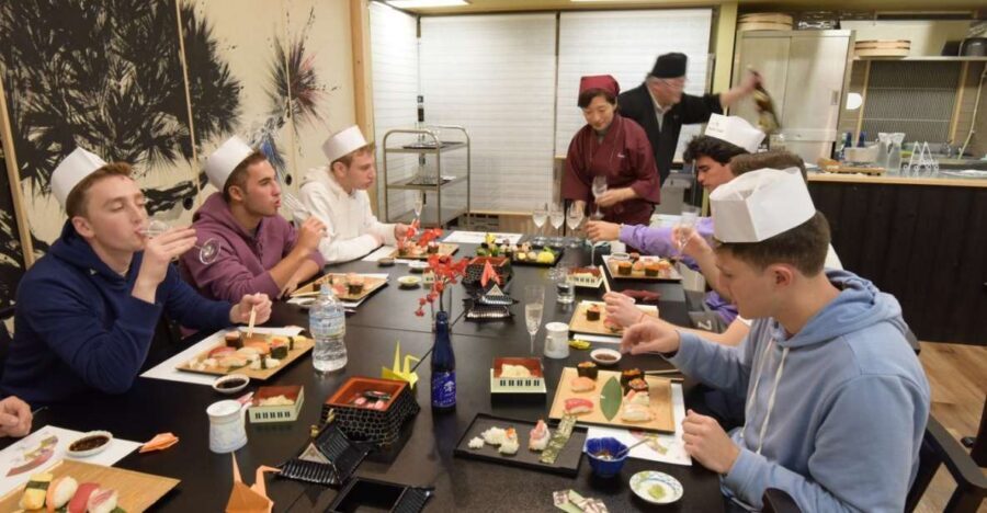 Sushi-Making Experience - Meeting at Kiaki Shinko Kaikan (opposite Tokyo Tower)