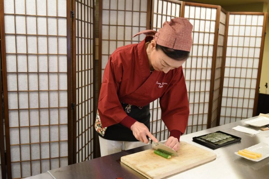 Sushi-Making Experience - Japanese dining etiquette: eating like you belong