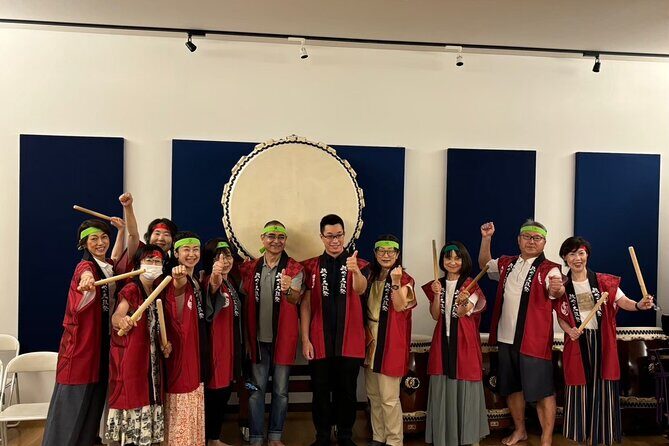 TAIKO, Japanese Drum Experience from Kyoto - Watching Aoi (or the professional drummer): how the demo teaches you