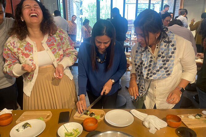 Taisho Sushi Making Class in Tokyo - Gunkan Workshop: Nori Orientation and Rolling Tips