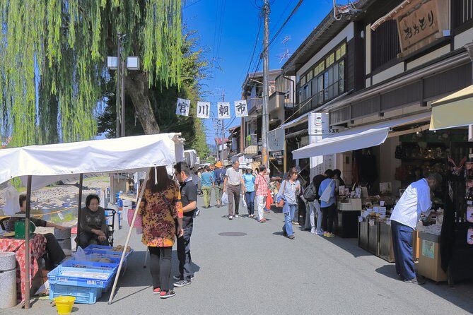 Takayama and Shirakawago/Photoshoot by professional photographer - Stop 1: Takayama Jinya (and why it’s worth it)