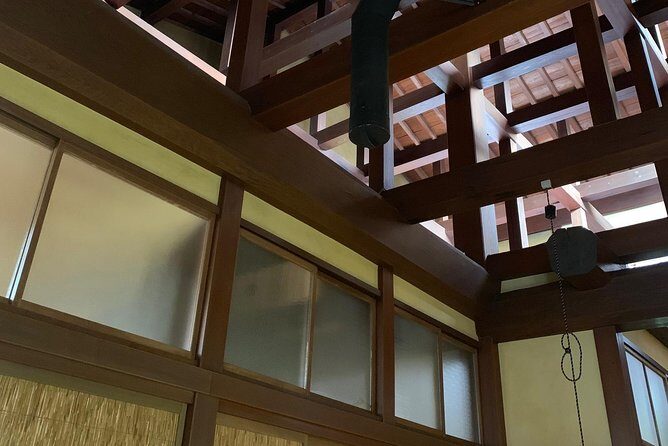 Takayama: Authentic Sake Tasting at a Historic Brewery - The tasting: what’s included and who can participate
