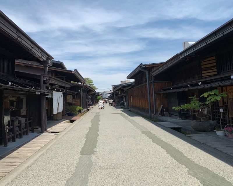 Takayama: Edo-Period Old Town Walking Tour - Key Things You’ll Notice on This Takayama Walk
