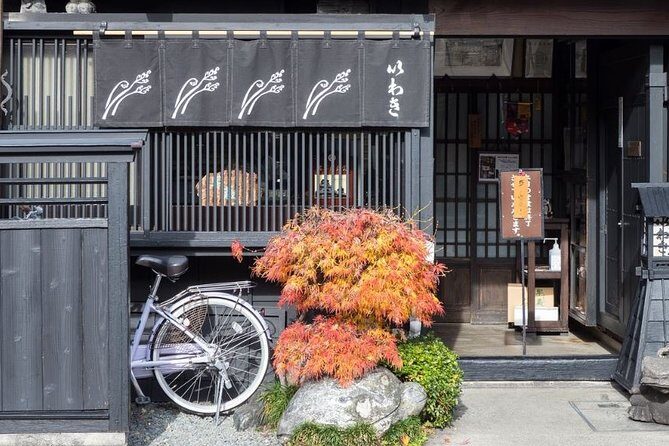 Takayama Half Day Tour (Private Guide) - Stop 1: Jinya-Mae Morning Market (or the Historical Jinya Side)