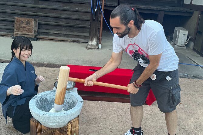 Takayama Mochi Making Experience in a Buddhist Temple - Mochitsuki Pounding: Tools You Touch, Skills You Learn
