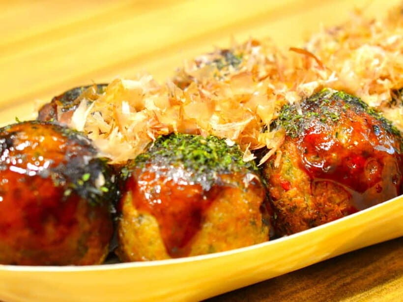 Takoyaki cooking experience in Kabukicho, Shinjuku - Your One-Hour Flow: How the Cooking Experience Typically Plays Out