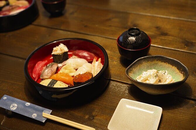 Taught by a professional! Making sushi with Hakodate's Fresh Fish - Choosing Your Miso Soup: Build It From the Dashi You Like
