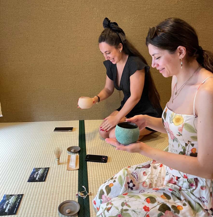 Tea Ceremony Experience in a Private Tea Room in Shibuya - Meeting at The OneFive Tokyo Shibuya and finding Tea Room Kakoi