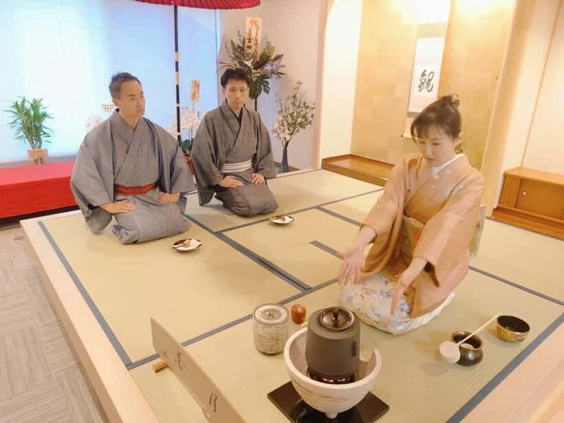 Tea ceremony experience in Japanese-style room 60min - Socks, Tatami, and the Shoes-Off Reality