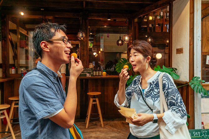 The Award-Winning PRIVATE Food Tour of Kyoto: The 10 Tastings - Stop 1 in Kyoto: the tasting momentum (and your guide sets the rules)