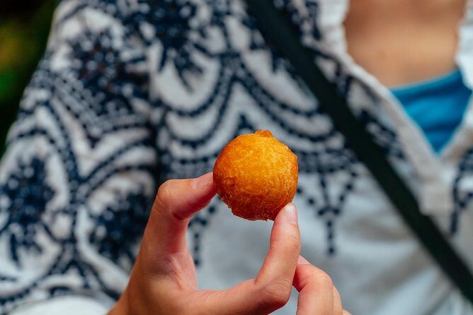 The Award-Winning PRIVATE Food Tour of Kyoto: The 10 Tastings - Nishiki Tenmangu Shrine treats: Kyoto classics in a shrine setting