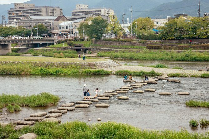 The Beauty of Kyoto by Bike: Private Tour - The flexible pieces: Pontocho, Imperial Palace, and Heian Shrine (depending on your host)